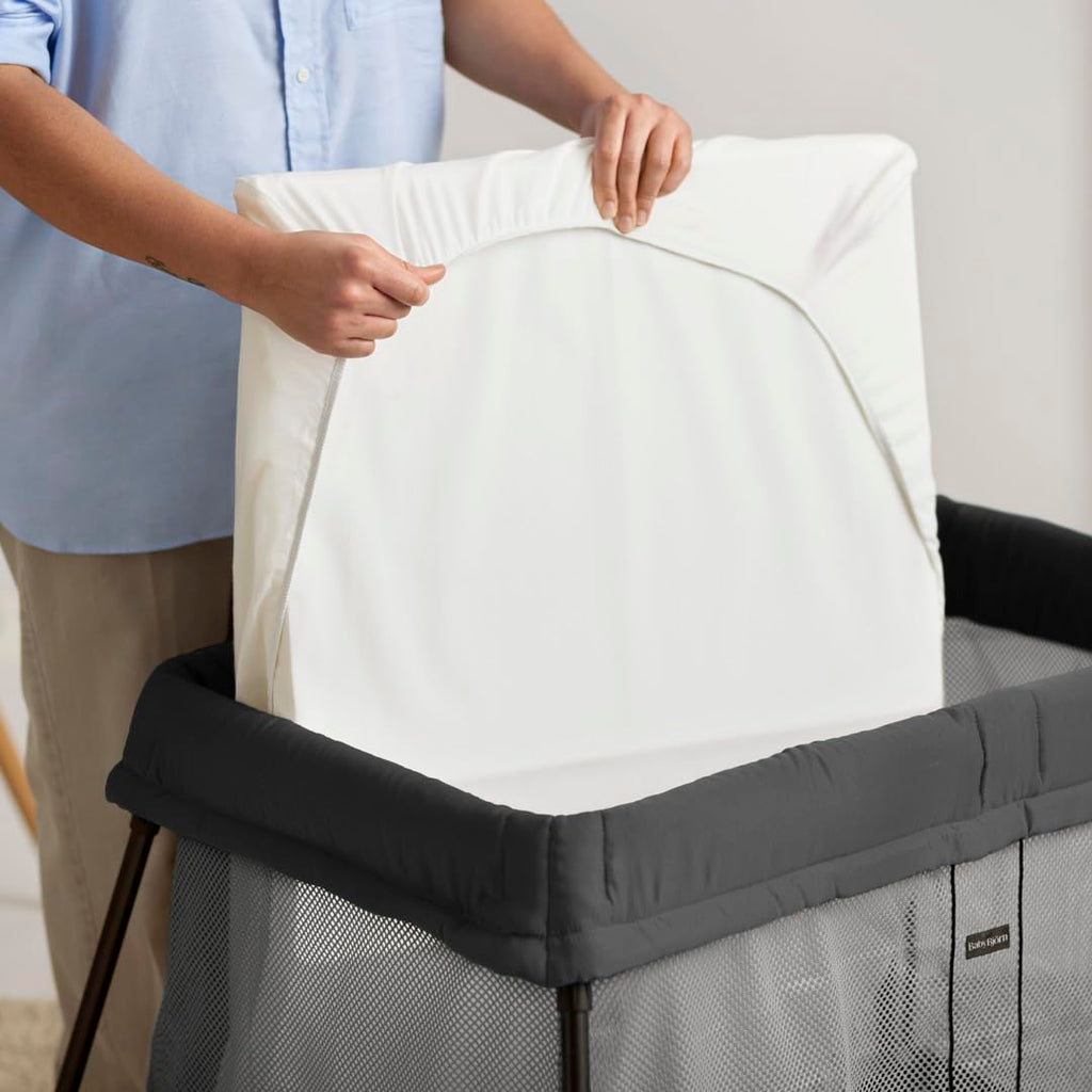 Travel Crib with Fitted Sheet K1617