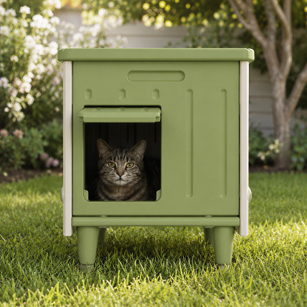 Extra Large Insulated Plastic Cat House with Escape Door T40728