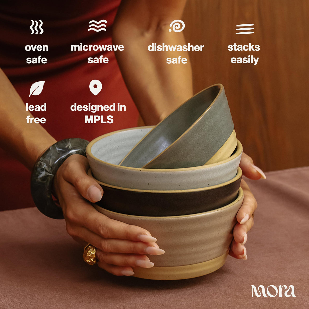 Set of 4 Ceramic Bowls P778074